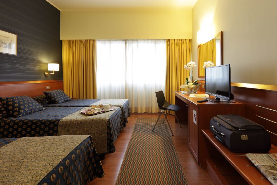 Western Chc Hotel Florencia